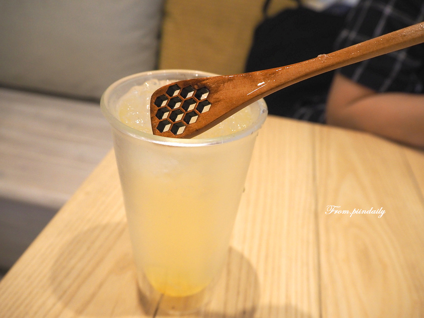 柚子-13(2).jpg 柚子-13(2).jpg