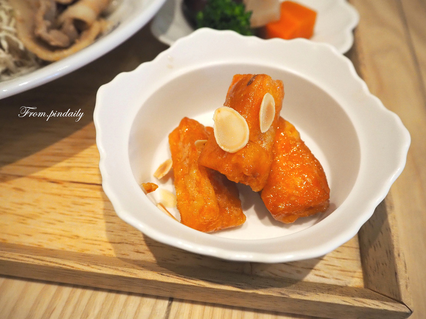 柚子-24(2).jpg 柚子-24(2).jpg