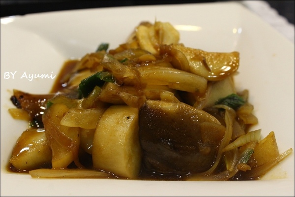 鴻悅鐵板燒：[食記]新北市三重區鴻悅平價鐵板燒～七夕情人節快帶女朋友來享用平價頂級的鐵板燒料理吧！