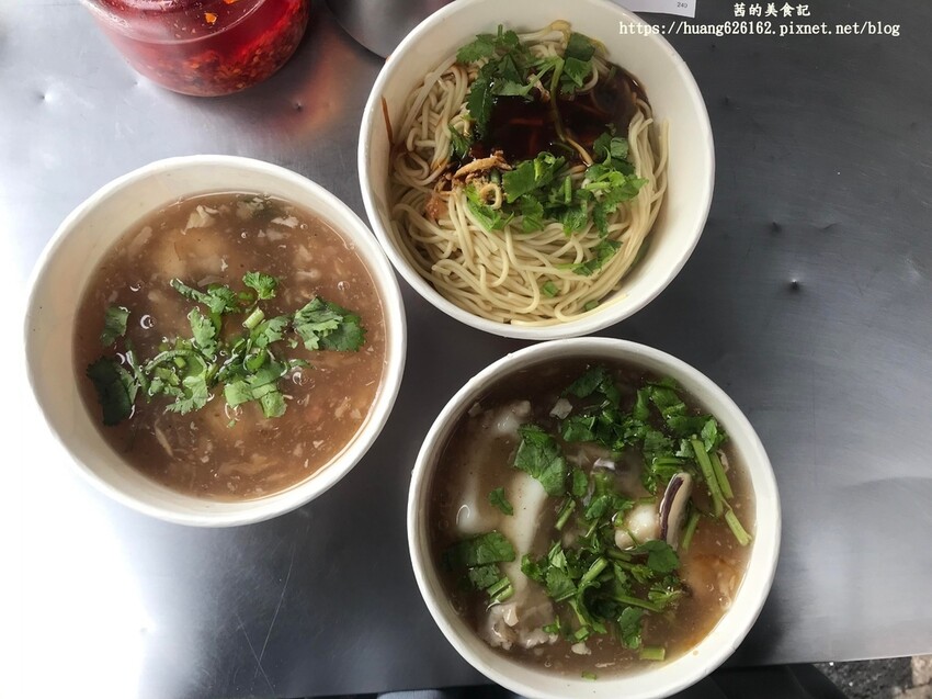 【台北萬華區】萬華車站美食『金好吃純正花枝羹 』傳承50年的花枝羹~