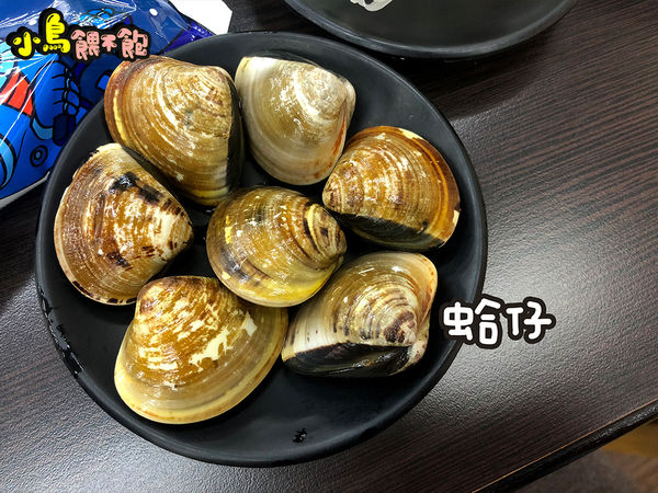 不用吃到飽，平價就可以吃很飽！《嘉義老牌石頭火鍋-明誠店》大推浮誇的花枝蝦仁漿