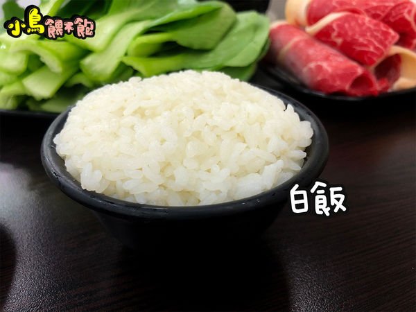 不用吃到飽，平價就可以吃很飽！《嘉義老牌石頭火鍋-明誠店》大推浮誇的花枝蝦仁漿