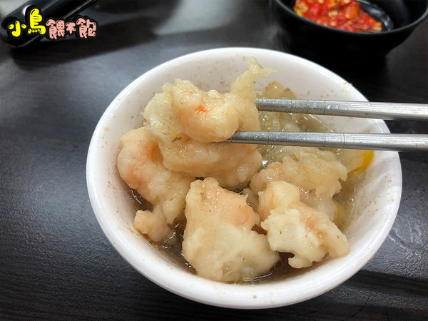 不用吃到飽，平價就可以吃很飽！《嘉義老牌石頭火鍋-明誠店》大推浮誇的花枝蝦仁漿