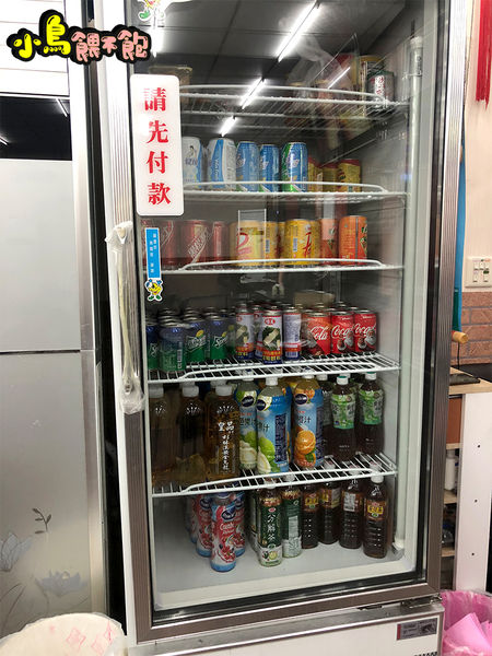 不用吃到飽，平價就可以吃很飽！《嘉義老牌石頭火鍋-明誠店》大推浮誇的花枝蝦仁漿