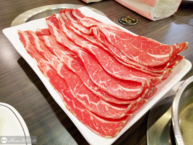 【新北三重】金橋日式涮涮鍋 | 在地人才知道 親切老闆娘 像家的用餐氛圍 飲料、冰淇淋無限供應 食材新鮮肉質好