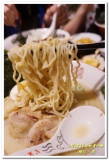 麵屋。濃(板橋店)：板橋日式料理．精心製作、獨具創意的客製化拉麵──麵屋。濃