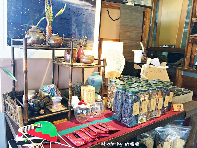 【台中 沙鹿】綠揚村人文茶館💚💚💚在豐原也有一家,乘載著多數海線朋友的回憶,沙鹿超過20年以上的人文茶館,古色古香,頗具特色,餐點口味也很不錯哦~~