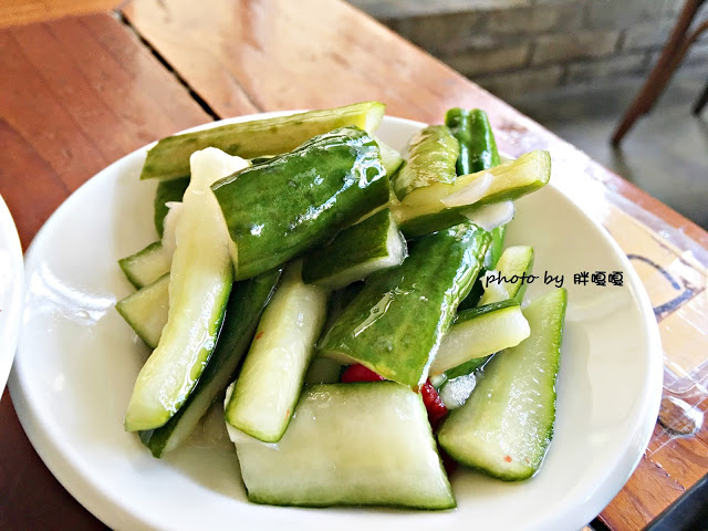 【台中 沙鹿】綠揚村人文茶館💚💚💚在豐原也有一家,乘載著多數海線朋友的回憶,沙鹿超過20年以上的人文茶館,古色古香,頗具特色,餐點口味也很不錯哦~~