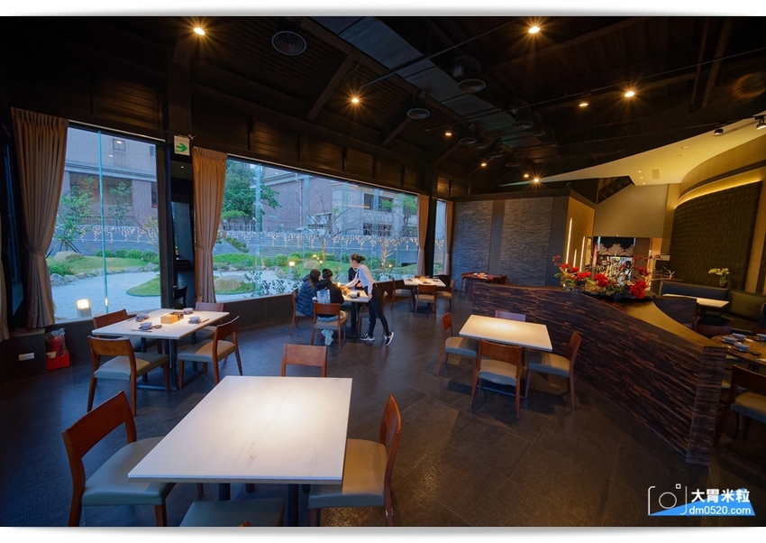 桃園日式料理推薦,森料理,時尚日式禪風庭院造景餐廳,嚐著珍貴日本A5+和牛~小小一口真銷魂,桃園海鮮餐廳推薦,桃園商務會議/家庭聚餐/尾牙宴客/包廂餐廳推薦, - 大胃米粒 DAVID & M