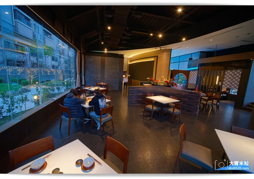 桃園日式料理推薦,森料理,時尚日式禪風庭院造景餐廳,嚐著珍貴日本A5+和牛~小小一口真銷魂,桃園海鮮餐廳推薦,桃園商務會議/家庭聚餐/尾牙宴客/包廂餐廳推薦, - 大胃米粒 DAVID & M