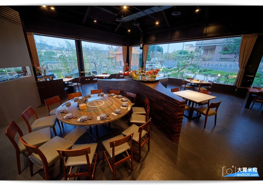 桃園日式料理推薦,森料理,時尚日式禪風庭院造景餐廳,嚐著珍貴日本A5+和牛~小小一口真銷魂,桃園海鮮餐廳推薦,桃園商務會議/家庭聚餐/尾牙宴客/包廂餐廳推薦, - 大胃米粒 DAVID & M