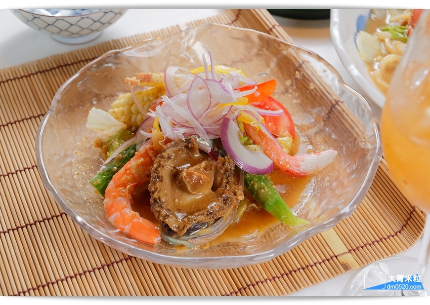 桃園日式料理推薦,森料理,時尚日式禪風庭院造景餐廳,嚐著珍貴日本A5+和牛~小小一口真銷魂,桃園海鮮餐廳推薦,桃園商務會議/家庭聚餐/尾牙宴客/包廂餐廳推薦, - 大胃米粒 DAVID & M