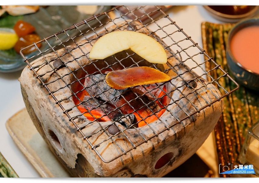 桃園日式料理推薦,森料理,時尚日式禪風庭院造景餐廳,嚐著珍貴日本A5+和牛~小小一口真銷魂,桃園海鮮餐廳推薦,桃園商務會議/家庭聚餐/尾牙宴客/包廂餐廳推薦, - 大胃米粒 DAVID & M