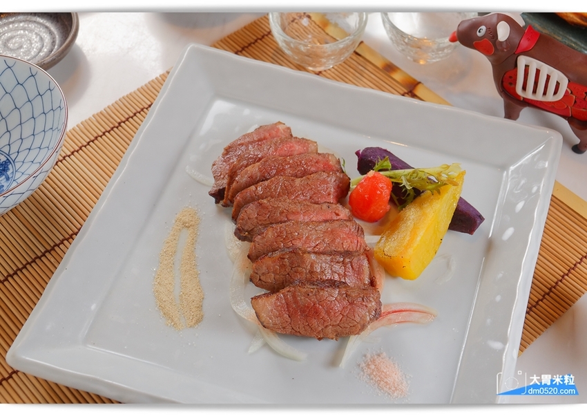 桃園日式料理推薦,森料理,時尚日式禪風庭院造景餐廳,嚐著珍貴日本A5+和牛~小小一口真銷魂,桃園海鮮餐廳推薦,桃園商務會議/家庭聚餐/尾牙宴客/包廂餐廳推薦, - 大胃米粒 DAVID & M