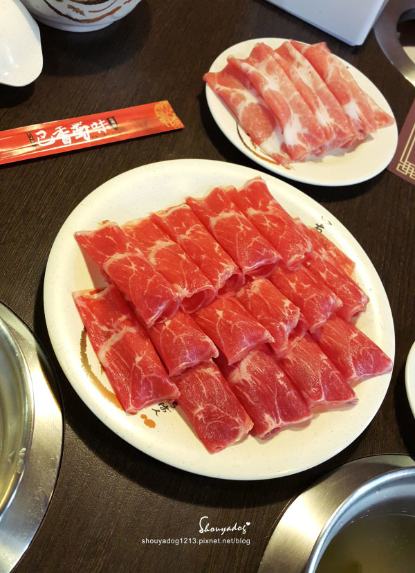 巴香蜀味麻辣火鍋：【單點鍋物】細水長流的純樸滋味 老伴啊 一起來一鍋巴香蜀味吧