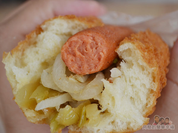 溫不一樣三明治甜甜圈16-營養三明治鹹-切面