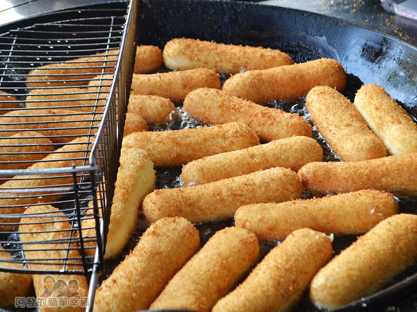 溫不一樣三明治甜甜圈06-色澤金黃均勻