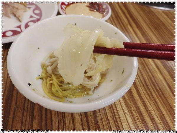 <捷運南港展覽館站>南港薑母鴨/冬令進補/養生鍋物/帝王食補/薑母鴨套餐/金瓜泡芙球/黃金麵線/遵循古法/37年來堅持每份的帝王比例