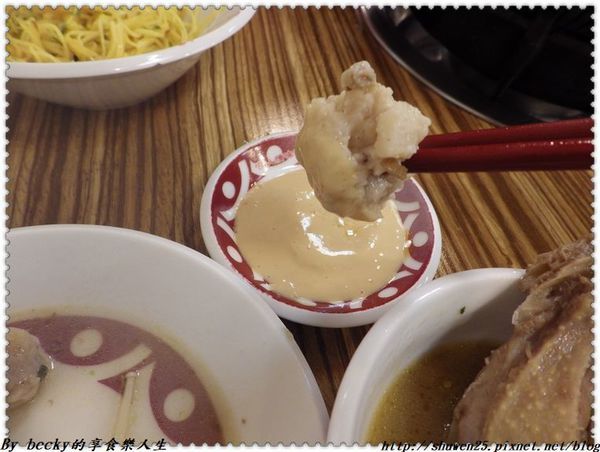 <捷運南港展覽館站>南港薑母鴨/冬令進補/養生鍋物/帝王食補/薑母鴨套餐/金瓜泡芙球/黃金麵線/遵循古法/37年來堅持每份的帝王比例