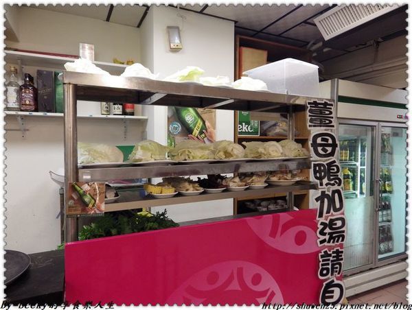 <捷運南港展覽館站>南港薑母鴨/冬令進補/養生鍋物/帝王食補/薑母鴨套餐/金瓜泡芙球/黃金麵線/遵循古法/37年來堅持每份的帝王比例