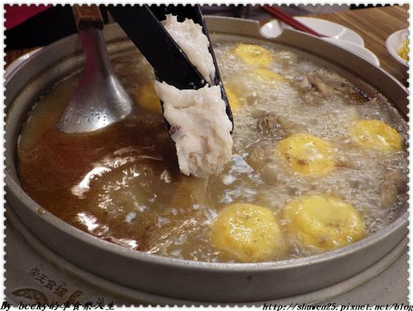 <捷運南港展覽館站>南港薑母鴨/冬令進補/養生鍋物/帝王食補/薑母鴨套餐/金瓜泡芙球/黃金麵線/遵循古法/37年來堅持每份的帝王比例