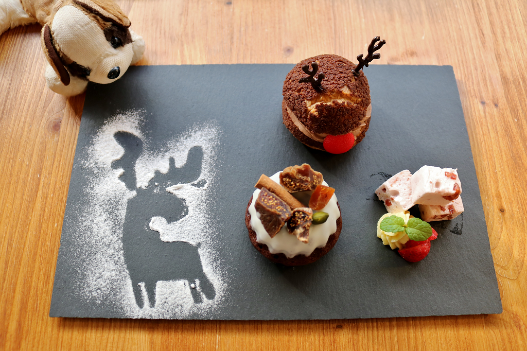 台北｜Arukinomoli 有木之森Cafe 二訪 聖誕節限定甜點 迪化街咖啡廳推薦 - 奇奇一起玩樂趣