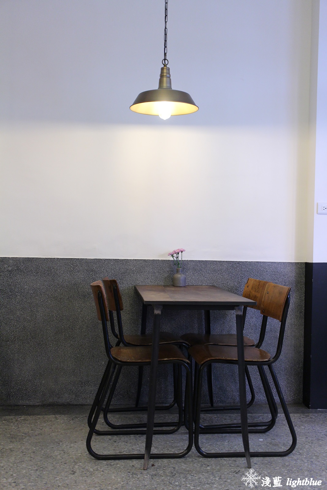 [ 北門站．迪化街美食 ] 淺藍 × Arukinomoli 有木之森 Cafe～每日限量四份的萬聖節限定版布丁，抹茶控大愛的綠一抹生乳戚風