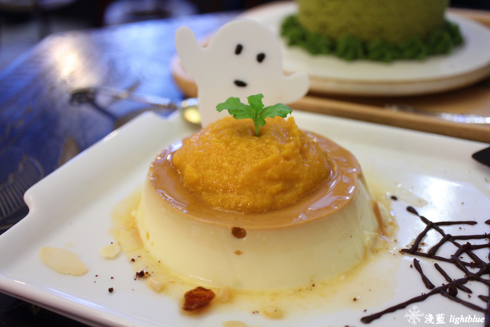 [ 北門站．迪化街美食 ] 淺藍 × Arukinomoli 有木之森 Cafe～每日限量四份的萬聖節限定版布丁，抹茶控大愛的綠一抹生乳戚風