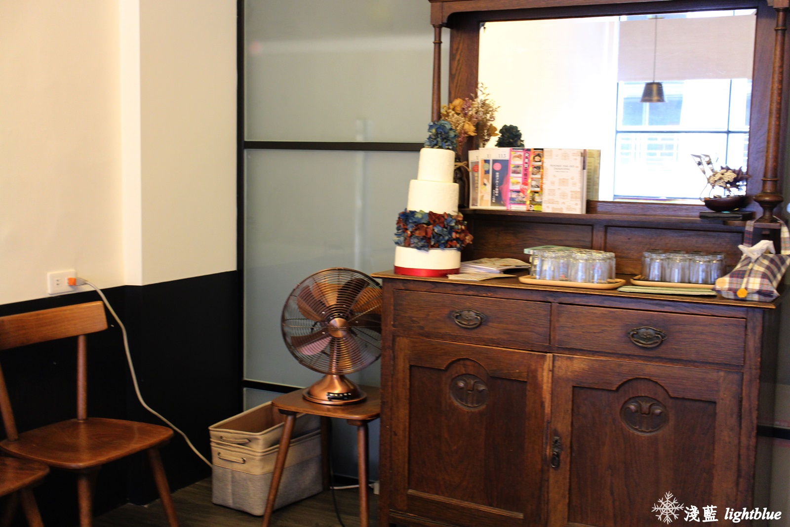 [ 北門站．迪化街美食 ] 淺藍 × Arukinomoli 有木之森 Cafe～每日限量四份的萬聖節限定版布丁，抹茶控大愛的綠一抹生乳戚風