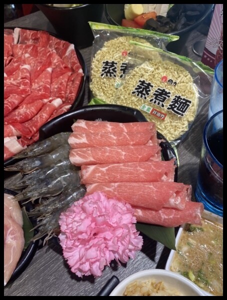 超人氣排隊名店,台灣火鍋第一品牌-肉多多【肉多多火鍋】全新世代的全新菜單，主打熟成好肉，爆炒神湯,肉多