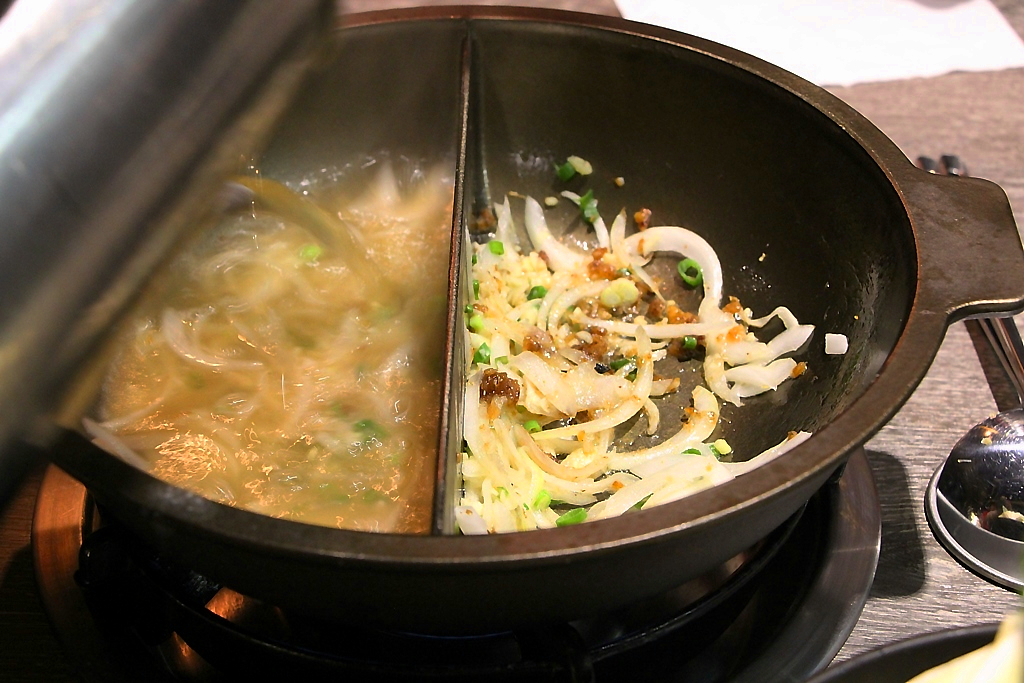 西區|台中肉食系新選擇，肉多多火鍋，叫你吃肉吃到怕。 - 微笑Joe幸運