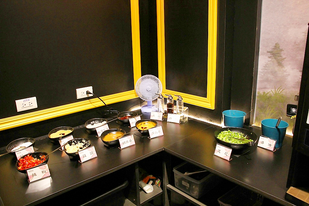 西區|台中肉食系新選擇，肉多多火鍋，叫你吃肉吃到怕。 - 微笑Joe幸運