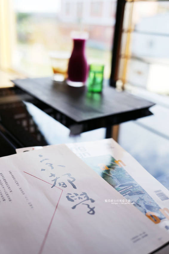 台中大里│家務室友善環境生活雜貨-喜愛二樓像小閣樓秘密基地的下午茶甜點空間 - 藍色起士的美食主義