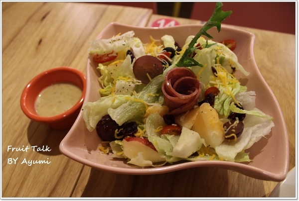 潔果物語：[食記]潔果物語-給你果物的原始初衷、水果作為基調的健康飲料輕食餐廳