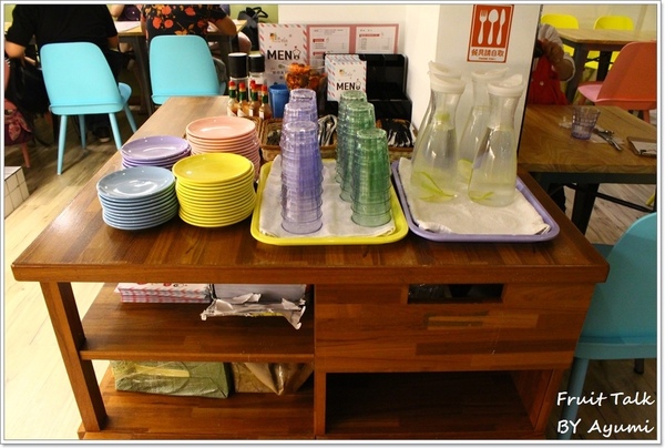 潔果物語：[食記]潔果物語-給你果物的原始初衷、水果作為基調的健康飲料輕食餐廳