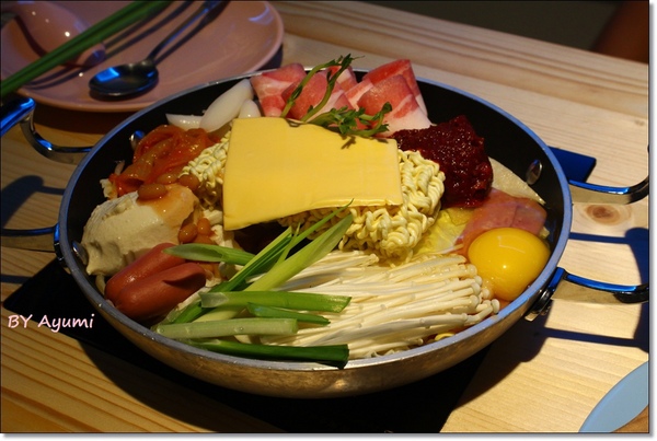 首爾之星Korean Food Express：[食記]公館韓系美食＆韓國地鐵主題餐廳－首爾之星Korean Food Express