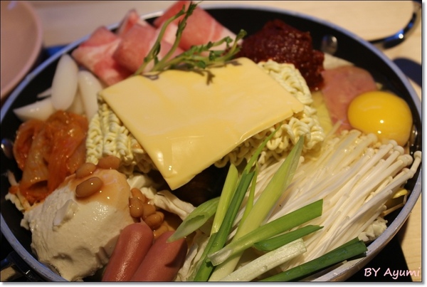 首爾之星Korean Food Express：[食記]公館韓系美食＆韓國地鐵主題餐廳－首爾之星Korean Food Express