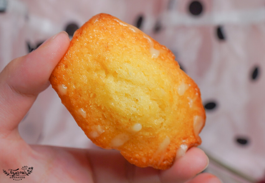 台南繽紛甜點塔｜鮮粹集烘焙坊，10種經典創新口味一次滿足！！網路團購也吃得到~ @緹雅瑪 美食旅遊趣