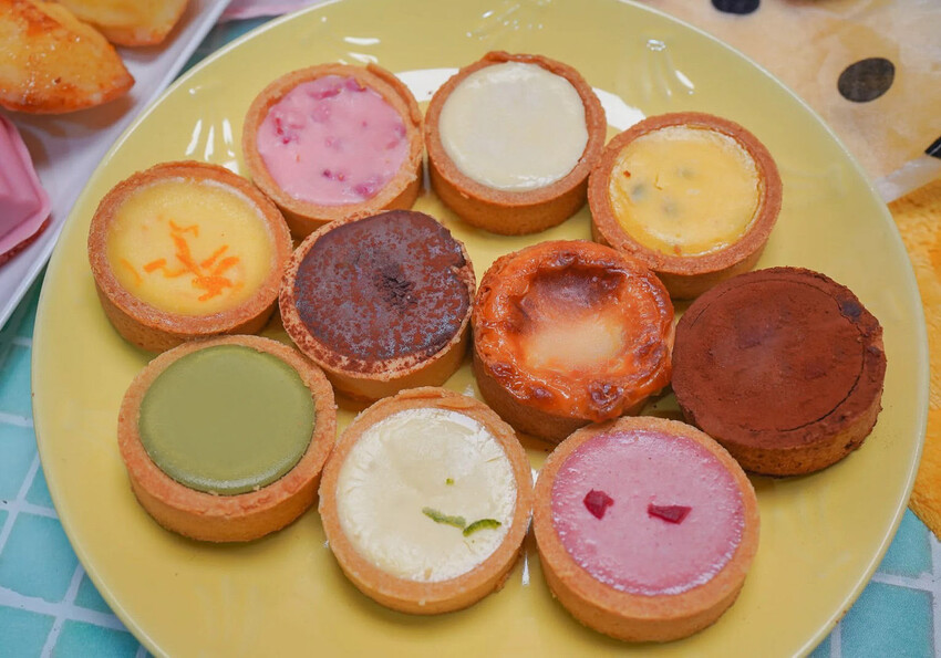 台南繽紛甜點塔｜鮮粹集烘焙坊，10種經典創新口味一次滿足！！網路團購也吃得到~ @緹雅瑪 美食旅遊趣