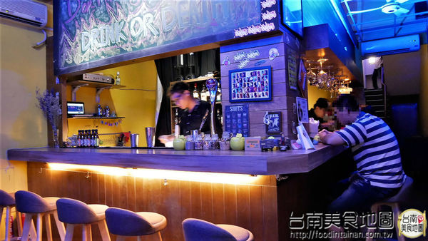 Faith Bar:【台南市-東區美食】與當季水果特調出繽紛美酒的『Faith Bar』~來場讓人悸動的微醺吧!現更不定期推出以酒會友的活動唷d=(´▽`)=b Faith Bar:【台南市-東區美食】與當季水果特調出繽紛美酒的『Faith Bar』~來場讓人悸動的微醺吧!現更不定期推出以酒會友的活動唷d=(´▽`)=b