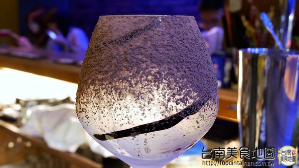 Faith Bar:【台南市-東區美食】與當季水果特調出繽紛美酒的『Faith Bar』~來場讓人悸動的微醺吧!現更不定期推出以酒會友的活動唷d=(´▽`)=b Faith Bar:【台南市-東區美食】與當季水果特調出繽紛美酒的『Faith Bar』~來場讓人悸動的微醺吧!現更不定期推出以酒會友的活動唷d=(´▽`)=b