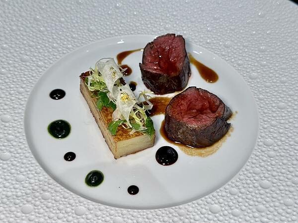 台北市信義區[信義區美食] 侯布雄法式餐廳 貴婦百貨米其林二星法式料理 L'Atelier de Joël Robuchon Taipei #市政府站美