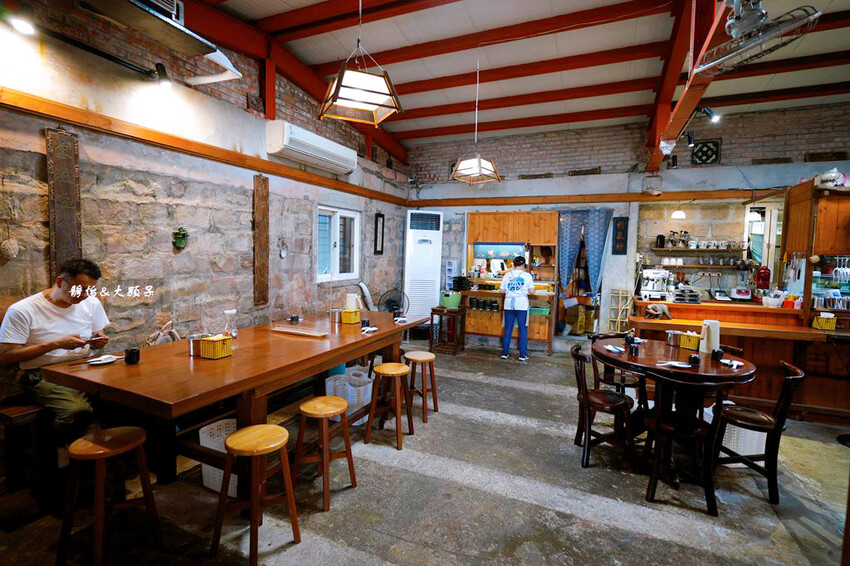 92k週末食堂 ❙ 沖繩感海邊小食堂，海景第一排海葡萄丼，貢