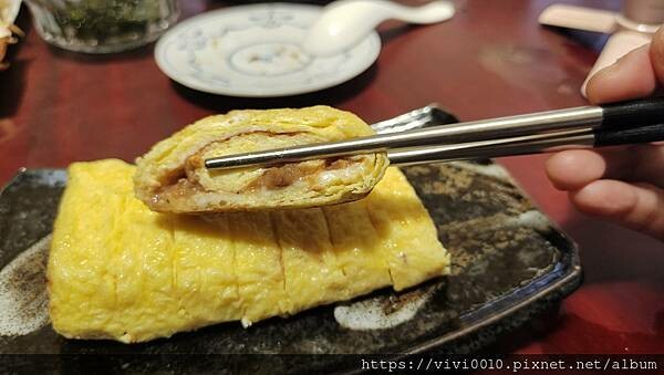 新北.貢寮-92K週末食堂一望無際的海上美景，濃郁沖繩風的海景小店，特色小點海葡萄、醃製白底仔新鮮又美味