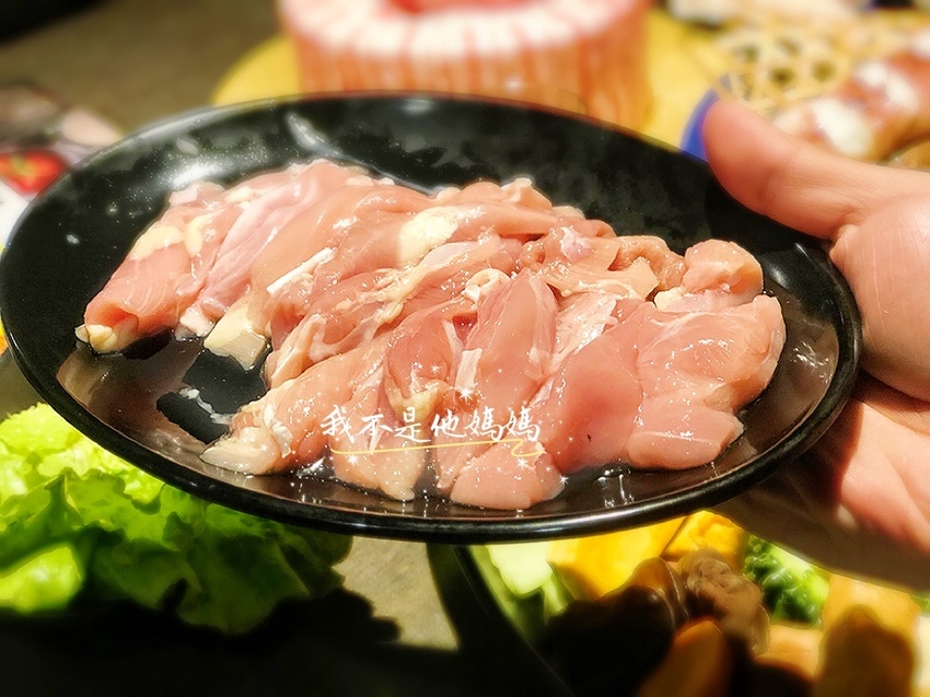 三重平價海鮮,台北橋海鮮,三和夜市美食,三和夜市平價美食,三和夜市火鍋,三和夜市小火鍋,三和夜市平價火鍋,肉多多打包,肉多多菜單,肉多多三重