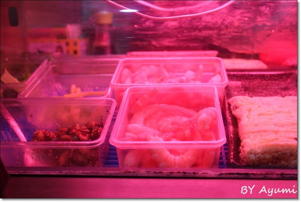 日廚：[食記]蘆洲CP值超高、平價美味、態度親切的日廚日本料理店，生魚片、丼飯、烤物都推!!!