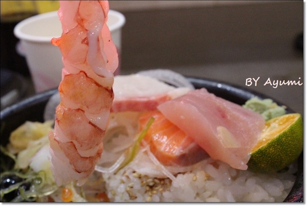 日廚：[食記]蘆洲CP值超高、平價美味、態度親切的日廚日本料理店，生魚片、丼飯、烤物都推!!!