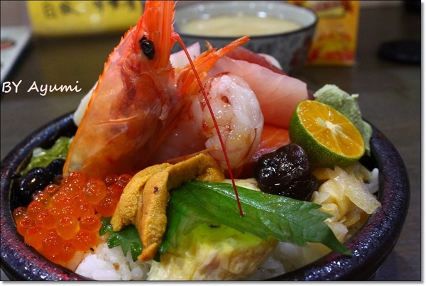 日廚：[食記]蘆洲CP值超高、平價美味、態度親切的日廚日本料理店，生魚片、丼飯、烤物都推!!!