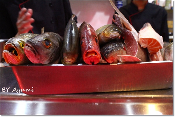 日廚：[食記]蘆洲CP值超高、平價美味、態度親切的日廚日本料理店，生魚片、丼飯、烤物都推!!!