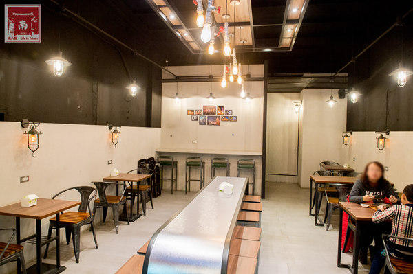 遇見滷水工坊:【台南美食】海安路美食|不沾醬滷味|黑豬肉燥飯|手工麵食|飲料免費喝~遇見滷水工坊